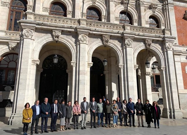 11M.-Valladolid Recuerda A Las Víctimas Mientras Su Alcalde Añade Que No Se Olvi