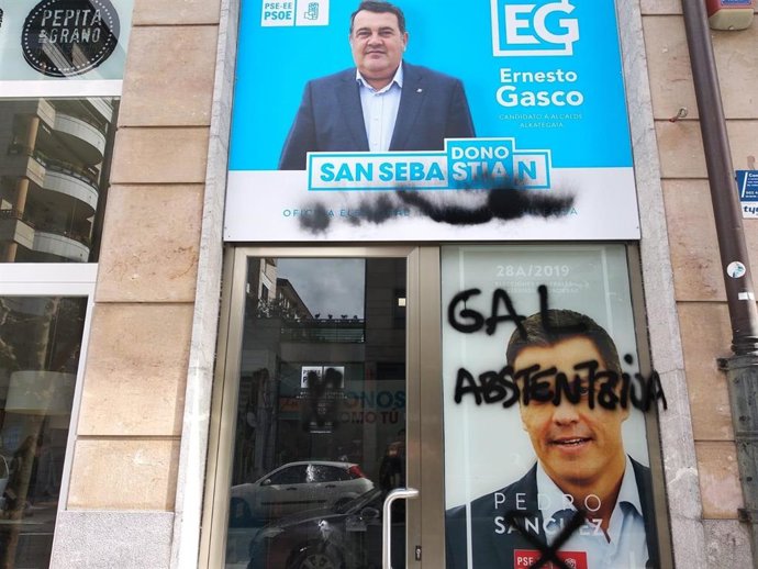 Ernesto Gasco (PSE) denuncia el ataque a una de sus oficinas electorales en San 