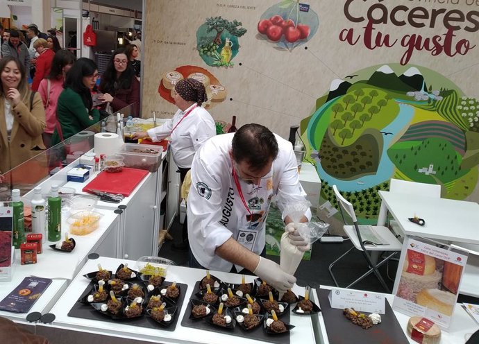 La Torta del Casar apuesta un año más por el Fórum Gastronómico de A Coruña