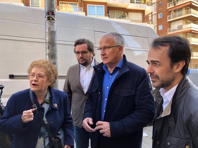 Josep Bou (PP) advierte de que pondrá fin a las "ocupaciones ilegales" si llega 