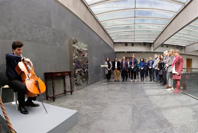 11M.- El Parlamento De Navarra Celebra Un Acto Institucional Con Motivo Del Día 