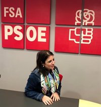 Adriana Lastra: "Los socialistas están en el PSOE, no se van a partidos de la derecha"
