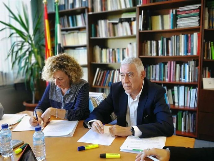 Las oposiciones de acceso a las 710 plazas al Cuerpo de Maestros en Extremadura 