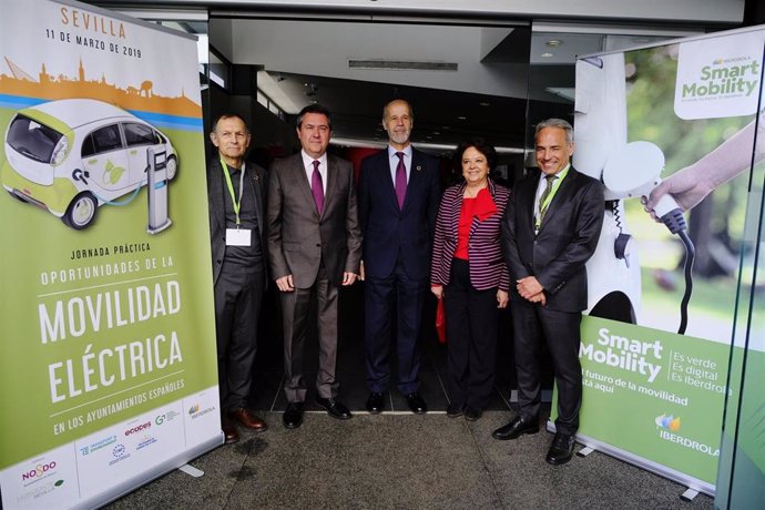 Sevilla.- Espadas insta a industria energética a aumentar colaboración para acel