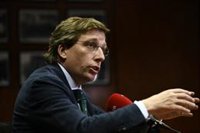 Almeida, després d'anar-se'n de l'acte d'Atocha: "No he de suportar que un homenatge es transformi en un míting"