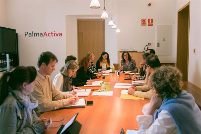 PalmaActiva aprueba una convocatoria de subvenciones de 100.000 euros a la moder