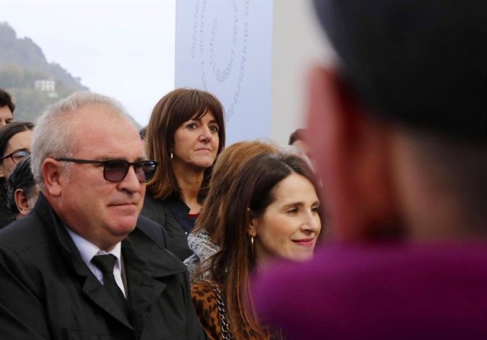 Mendia (PSE) afirma que solo si se reconoce que "todo el terrorismo fue injusto"