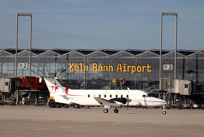 Aeropuerto de Colonia Born 
