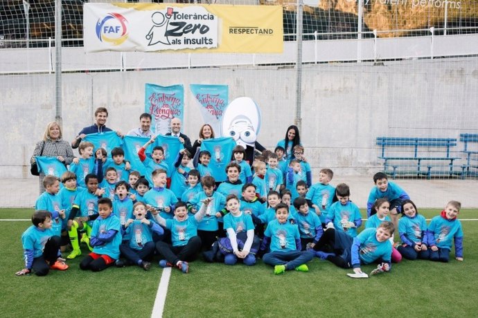 Andorra fomenta el catalán entre los 6.000 jóvenes que hacen deporte extraescola