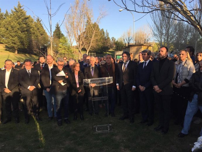 11M.- Francisco Pérez Llama A La Unión "De Toda La Sociedad Español" En El Homen