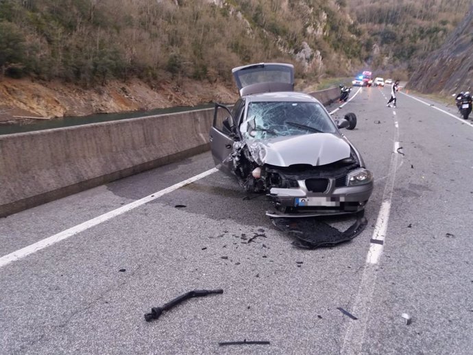 AMP.- Sucesos.- Fallece un motorista de 39 años en una colisión con un vehículo 