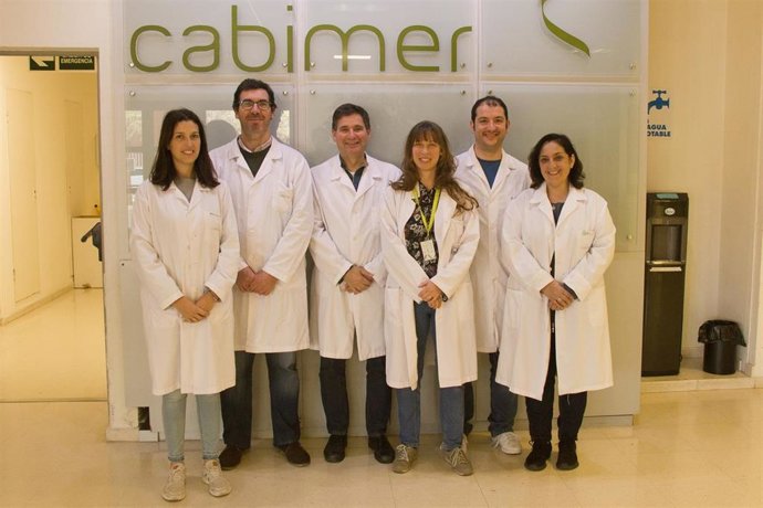Científicos del Cabimer reciben el Premio Conecta de Canal Sur por los "benefici