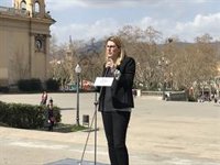 Elsa Artadi considera una "demanda ridícula" que la JEC insti a retirar estelades i llaços
