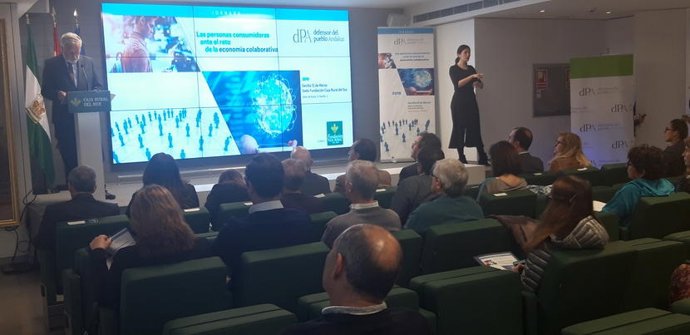 Maeztu aboga por una regulación adaptada a plataformas como Airbnb o Uber que "g