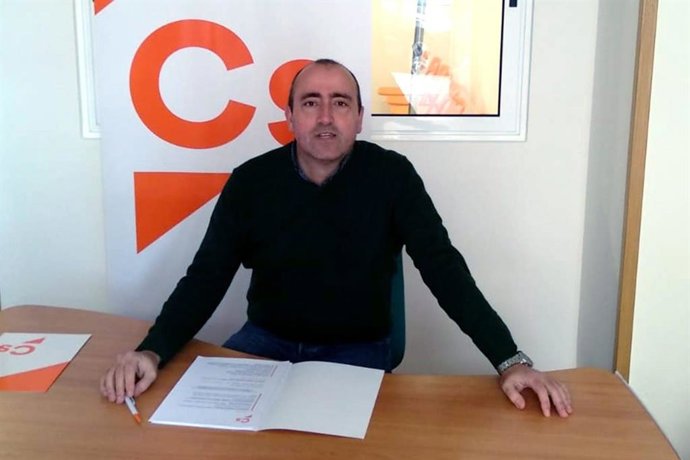 Camargo.- Cs critica las "prisas" por aprobar el PGOU, "sin consenso y con cambi