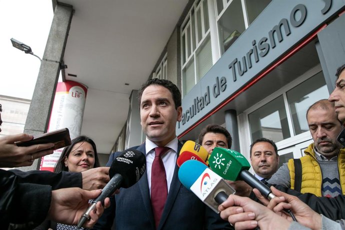 Teodoro García Egea,  pronuncia una conferencia sobre 'El impacto de la tecnolog