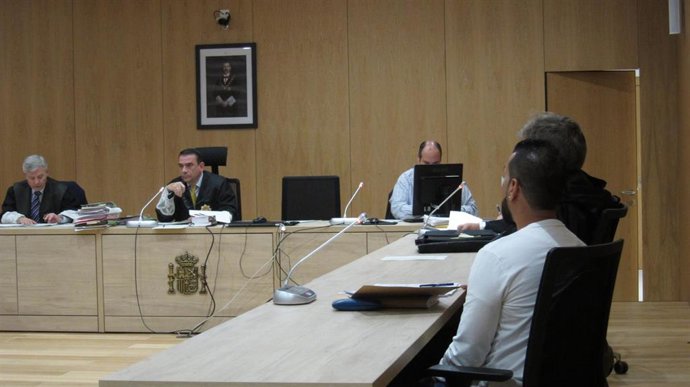 Córdoba.- Tribunales.- Los peritos dicen que el asesinado en Puente Genil por dr