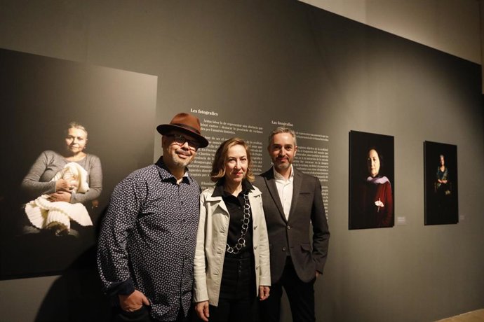 Cultura.- La muestra 'Duerma en ti' retrata en el Centre del Carme el dolor y la