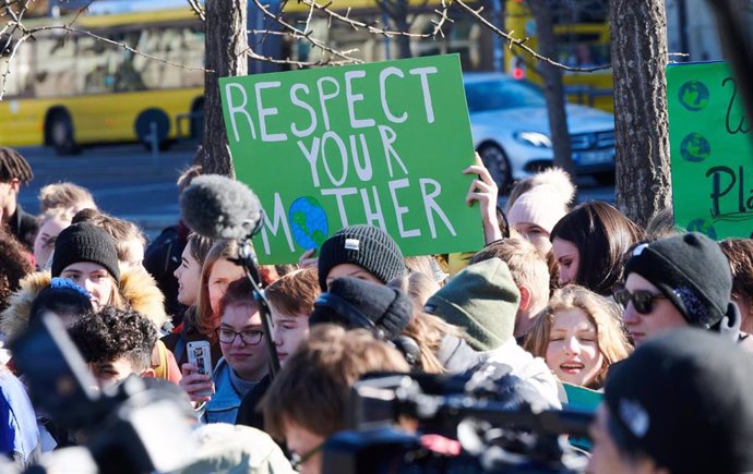 Students climate protection protest in Berlin