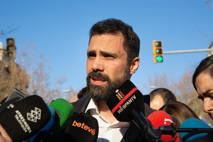 Protesta convocada per partits i entitats sobiranistes contra el judici de el 1-