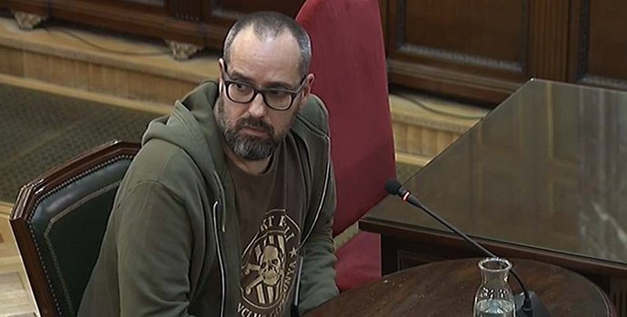 Procés.- Un testimoni "suposa" que Molons, crrec de la Generalitat, era qui li 