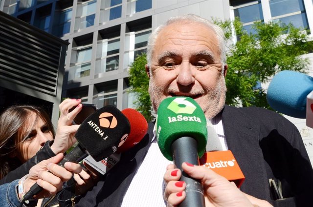 Juan Cotino acude a la Audiencia Nacional para recoger el auto por Gürtel