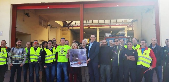 Málaga.-Málaga para la Gente dice que "enquistamiento" del conflicto de bomberos