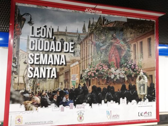 La Semana Santa de León se promociona en 70 estaciones de Metro de Madrid y en o