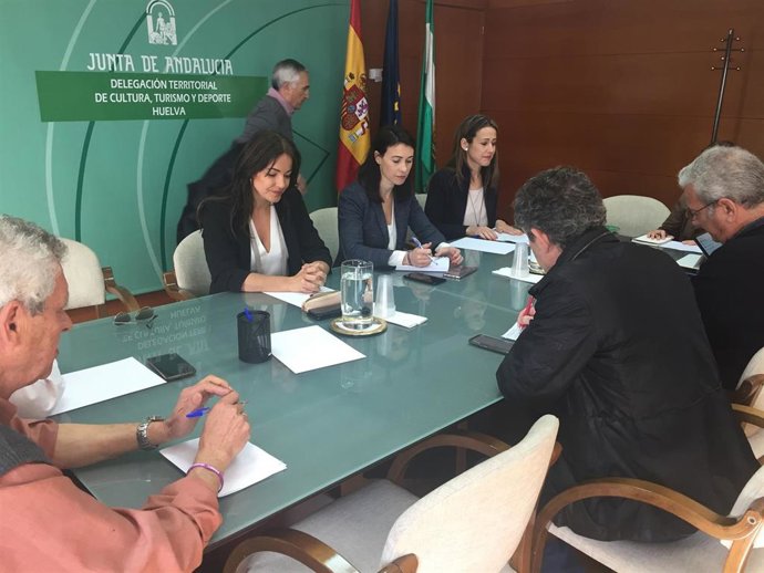 Huelva.- La Junta pone a disposición del sector de la fresa mediadoras intercult