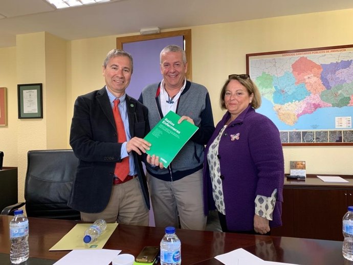 Satse entrega al gerente del SAS su estudio sobre la situación de las ratios de 