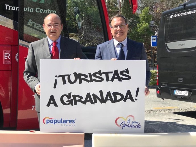 Granada.- 26M.- El PP propone cambiar el aparcamiento de la Alhambra por un gran