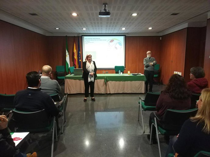 [Grupohuelva] Nota Y Foto Junta (Taller Impulso Relas)