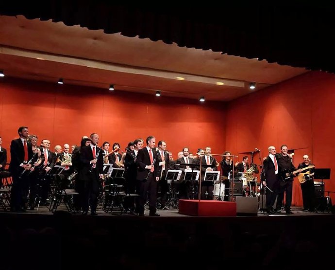 La música de Los Beatles sube al escenario del Gayarre en un concierto-tributo d