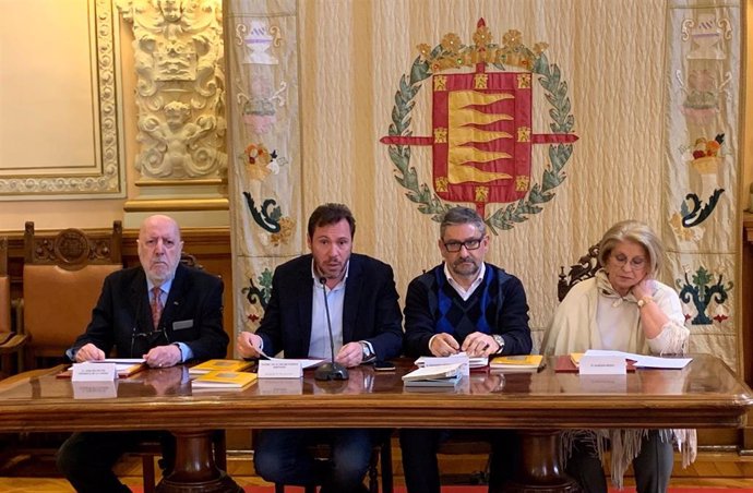 Ayuntamiento de Valladolid recupera y publica como fácsimil un diario de la ciud