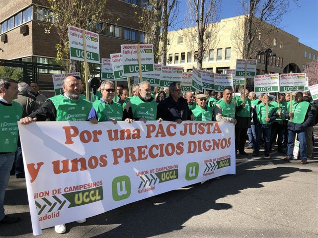 UCCL exige que el Ministerio "hable ya de números" en la nueva PAC y reduzca el 