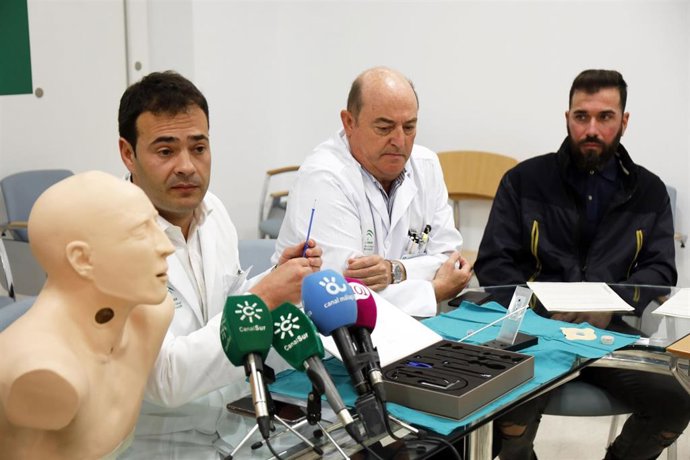 Málaga.-Más de medio centenar de pacientes sometidos a extirpación de laringe co