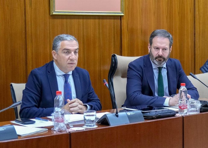 PSOE-A exige a la Junta que "no oculte" su plan normativo y Bendodo garantiza qu