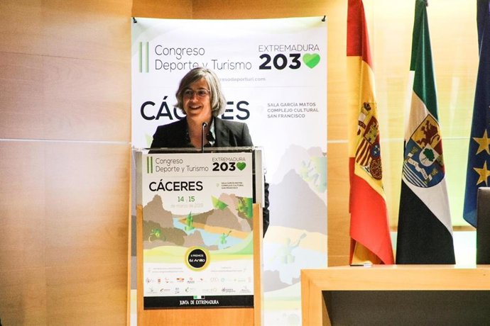 Un congreso en Cáceres destaca el binomio del deporte y el turismo como motor de