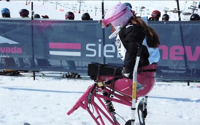 Granada.- El Trofeo María José Rienda de Sierra Nevada incluye una prueba para e