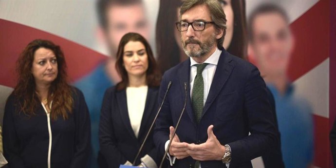 Oyarzábal (PP) llama a "seguir el ejemplo" de Navarra par aglutinar "el voto ala