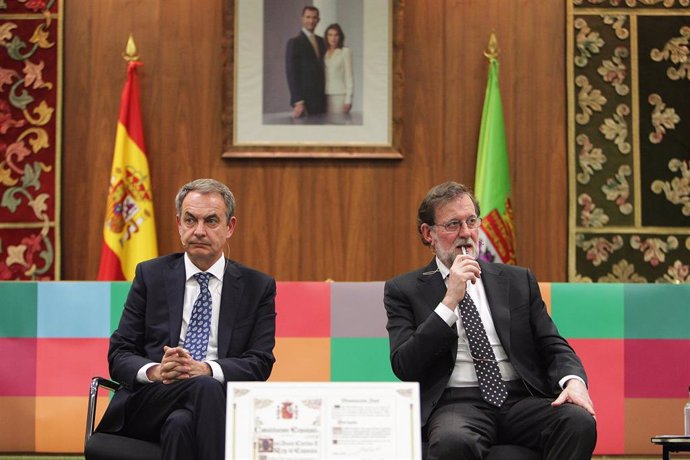 Zapatero y Rajoy defienden la vigencia de la Constitución y que la unidad de Esp