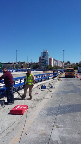 Obras en el puente del Odiel en Huelva.