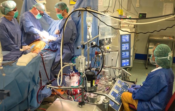 L'Hospital de Bellvitge capitanea l'aplicació de cors mecnics de llarga
