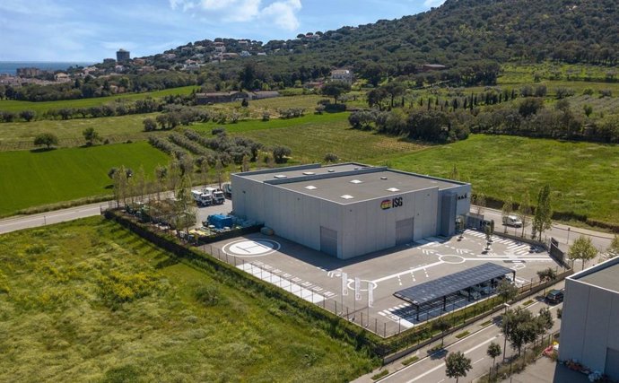 COMUNICADO: GRUPO ISG inicia la promoción de 2 plantas fotovoltaicas en Cáceres