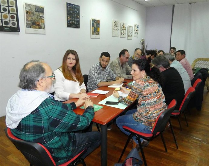 Sevilla.- 26M.- Adelante propone un creará un fondo de "microcréditos" a modo de