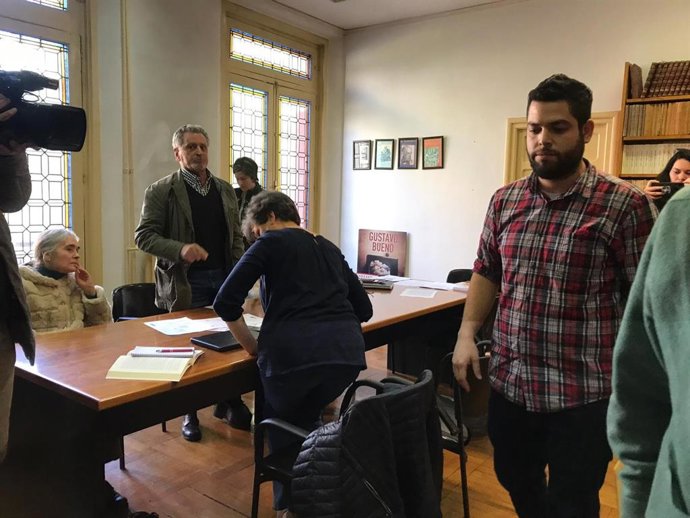 Oviedo.- Rubén Rosón presenta una denuncia contra quienes le impidieron el acces