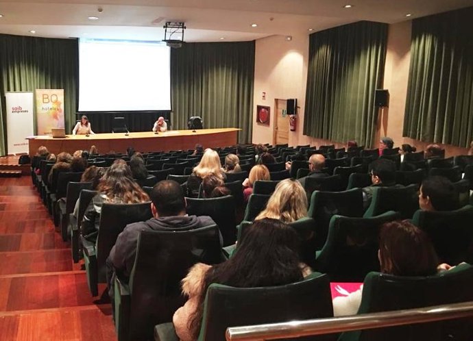 L'oficina d'Hostaleria i Turisme del SOIB entrevista a 186 candidats per 42 