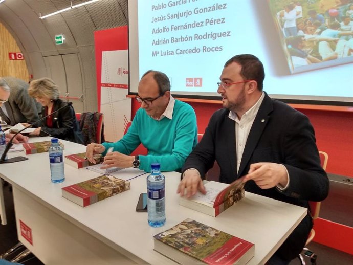 Barbón (FSA-PSOE) muestra "respeto absoluto" por la investigación del Ayuntamien