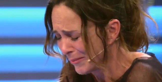Lydia Bosch rompe a llorar al escuchar el agradecimiento de los familiares de un
