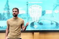 Jon Plazaola, un "padre total" en la 5ª temporada de 'Allí Abajo'